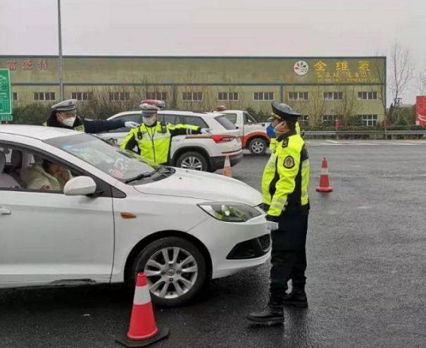 疫情地区车牌劝返规定(疫情期间车牌号限行)-第1张图片
