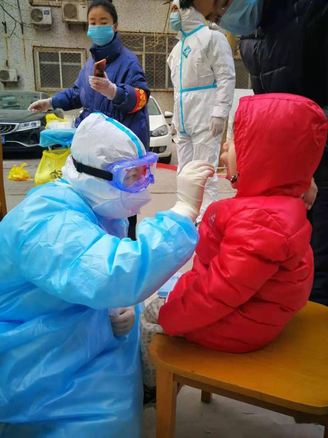 【姐姐去疫情地区支援者,姐姐作为医护人员去抗疫情】