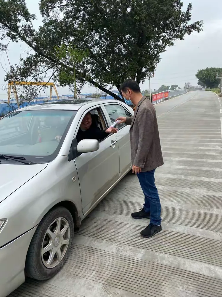 疫情期间塔城地区交警.疫情期间交警队上班吗?-第1张图片