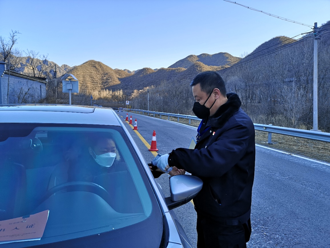 河北哪里正在撤离疫情地区/河北疫情撤了多少官员