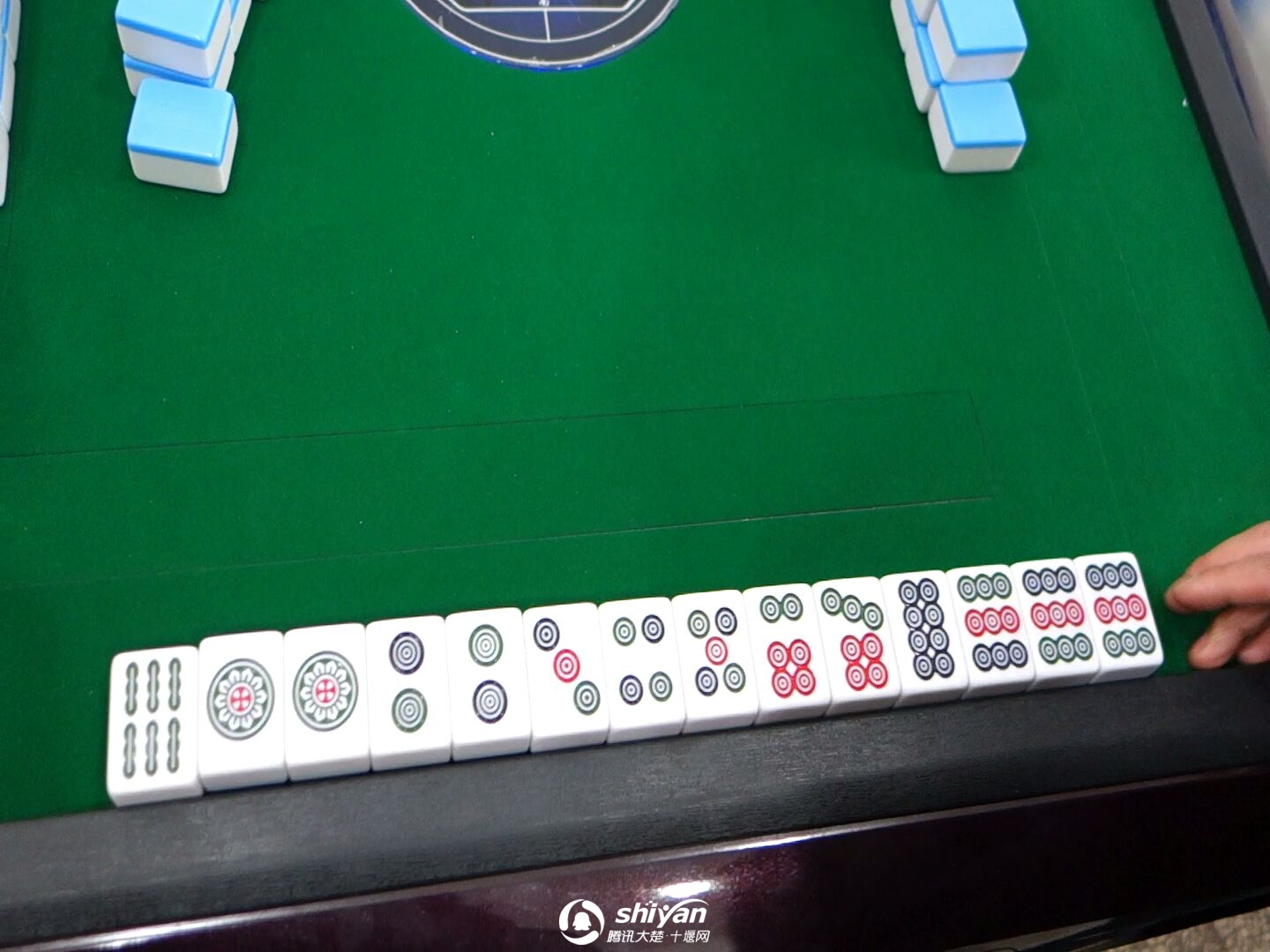 今日实测“手机里打麻将必赢神器”开挂(透视)辅助教程-第3张图片